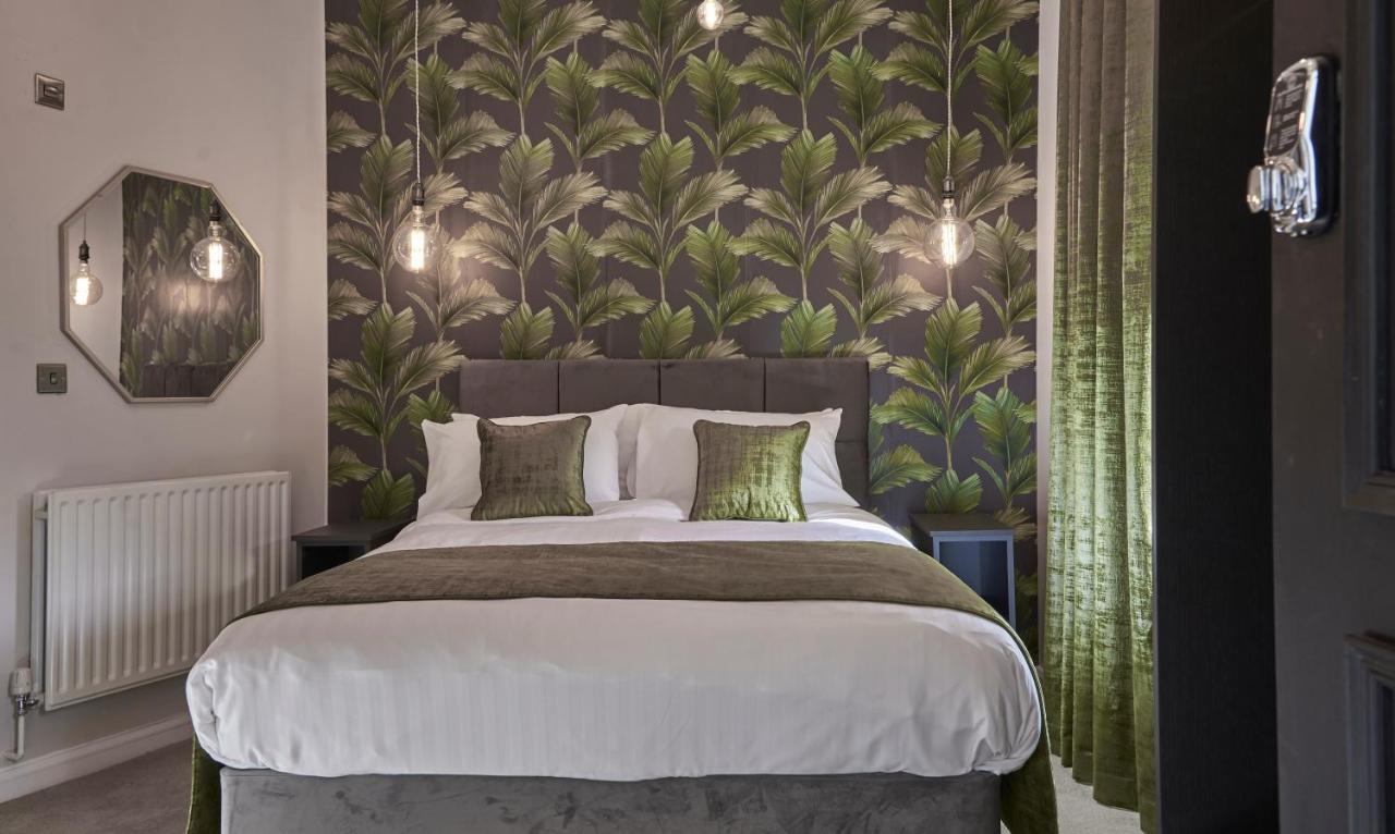 @ 2 Tancred Road Guest house